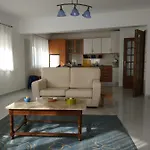 A 4min Da Com Lareira São Martinho do Porto